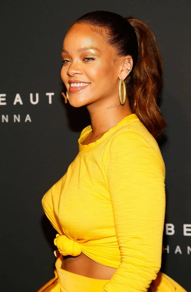 30 Photos That Prove There Is No Beauty Look Rihanna Can't Pull Off ...