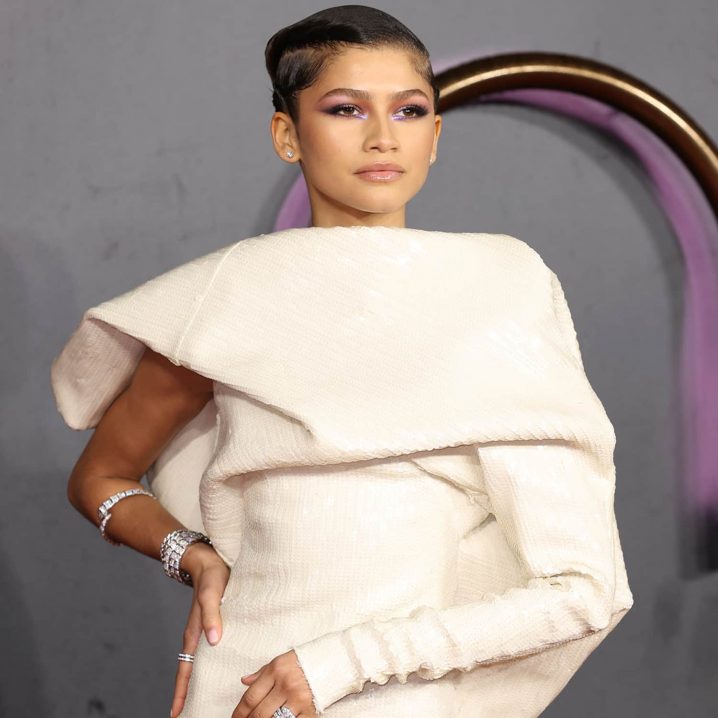 Zendaya Is 8,000 Years Ahead of Her Time - See Her Futuristic Gown at ...