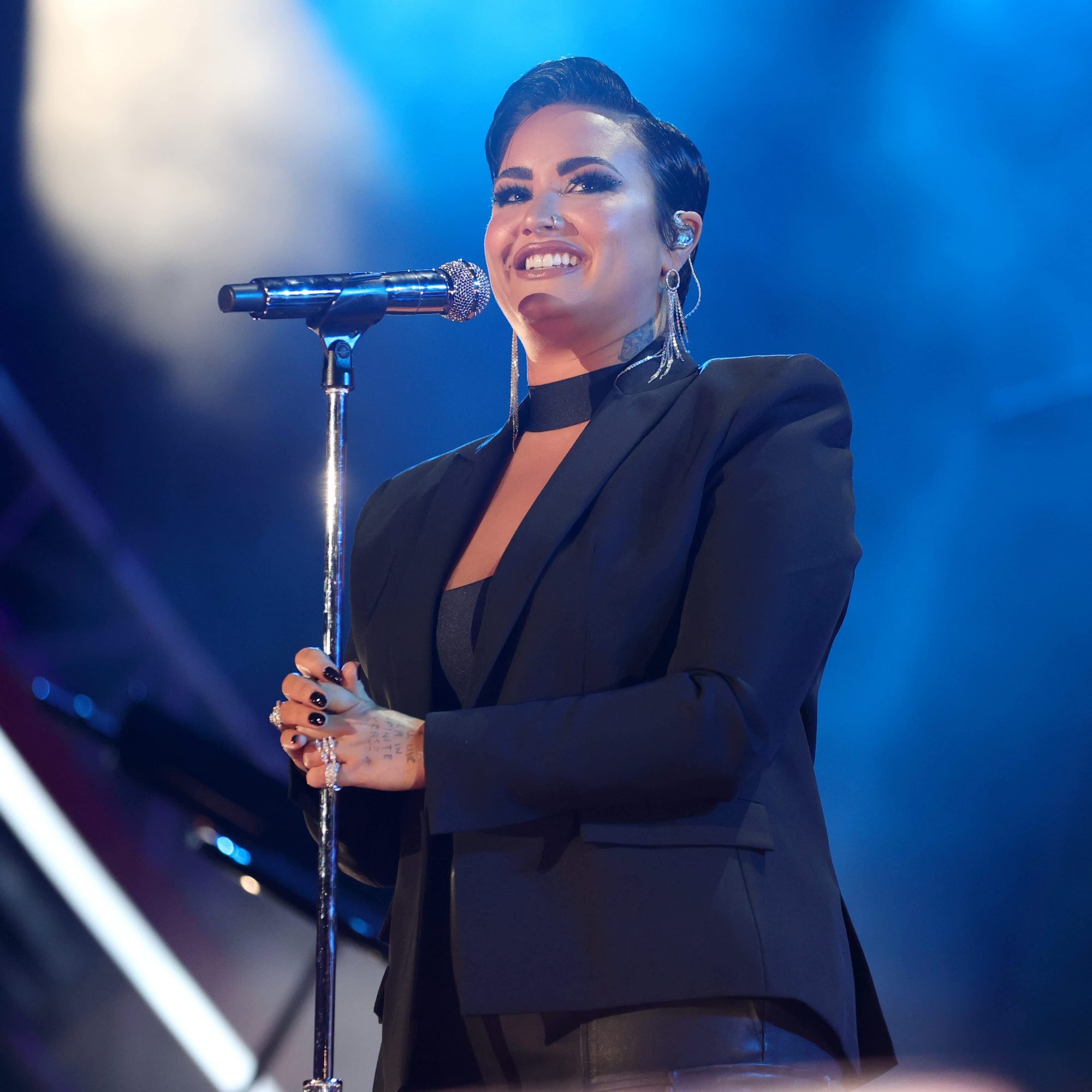 Demi Lovato Shares in Instagram That They Are No Longer “California POPSUGAR Australia
