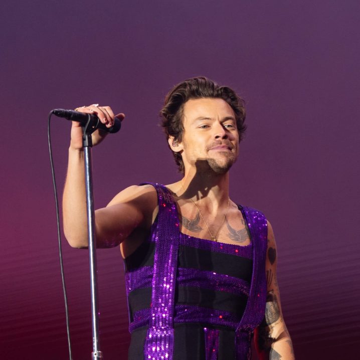 Harry Styles Shares Why He Started Going to Therapy