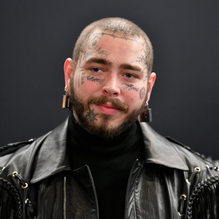 Post Malone Falls on Stage but Quickly Resumes St. Louis Concert ...