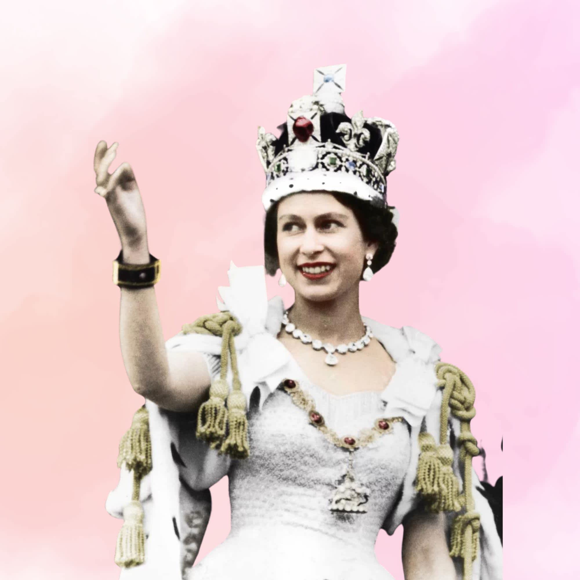 Queen Elizabeth II Best Beauty Looks