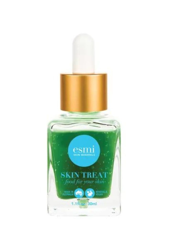  Esmi Skin Minerals, Anti-Redness, Minty Green Smoothie Serum ($65) 