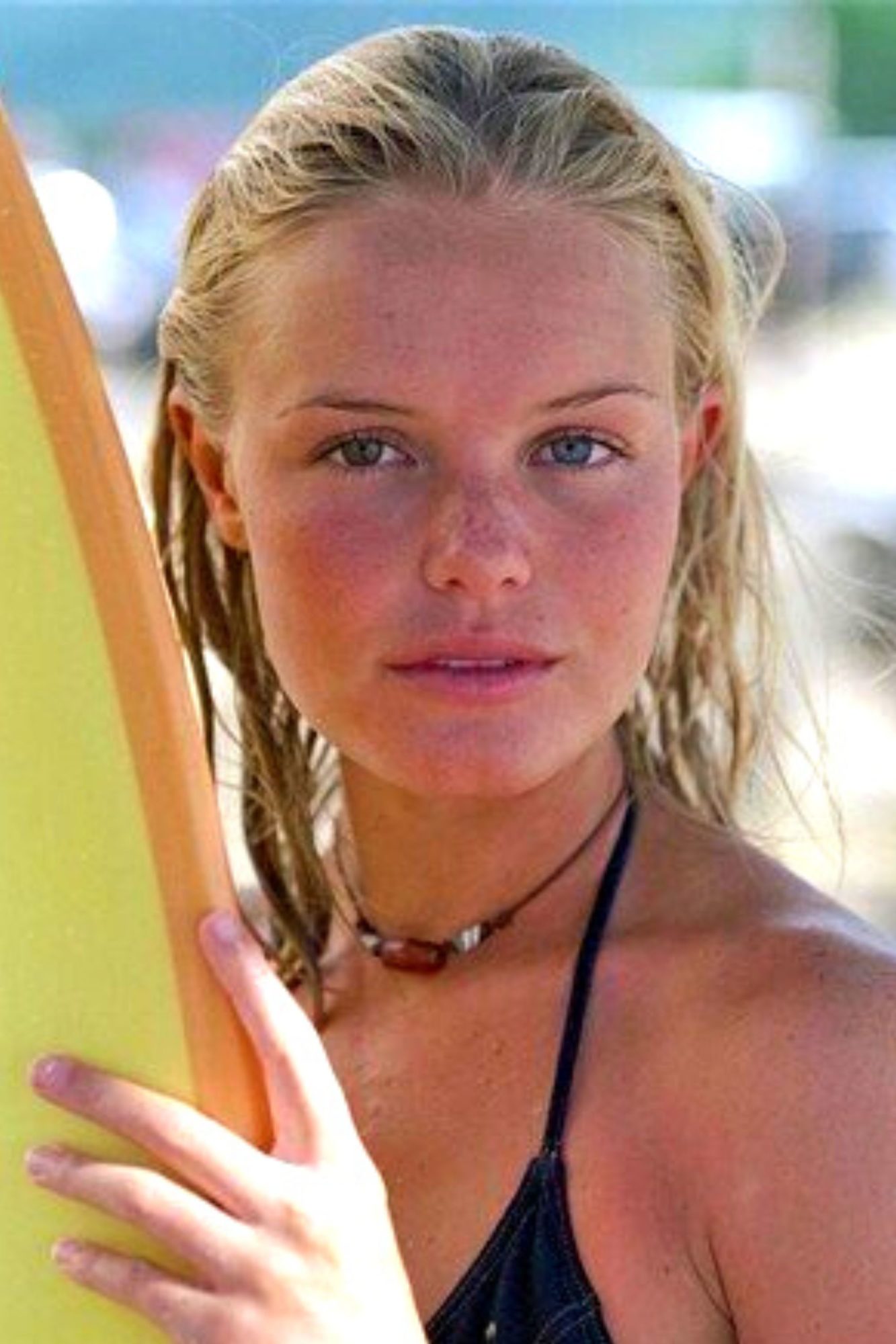 The Cold Girl makeup trend is not unlike the Sunburn Blush trend we saw earlier in the year. Pictured, Kate Bosworth in Blue Crush. 