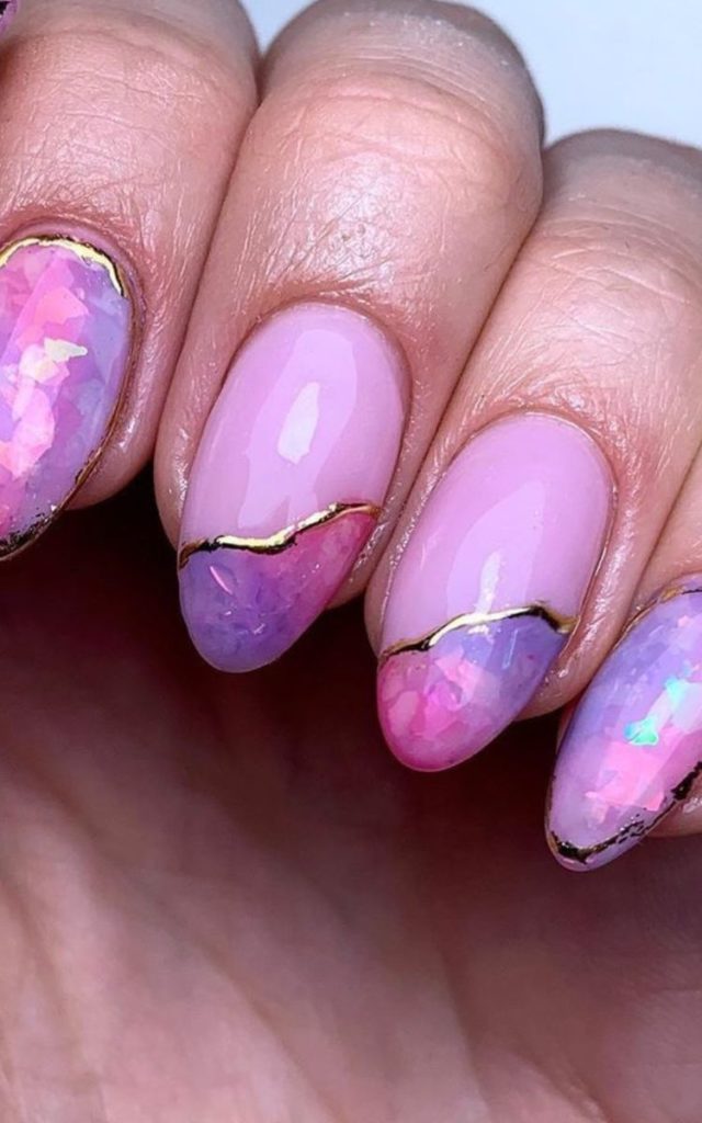Opal nails created by @thebeautyroomsarah