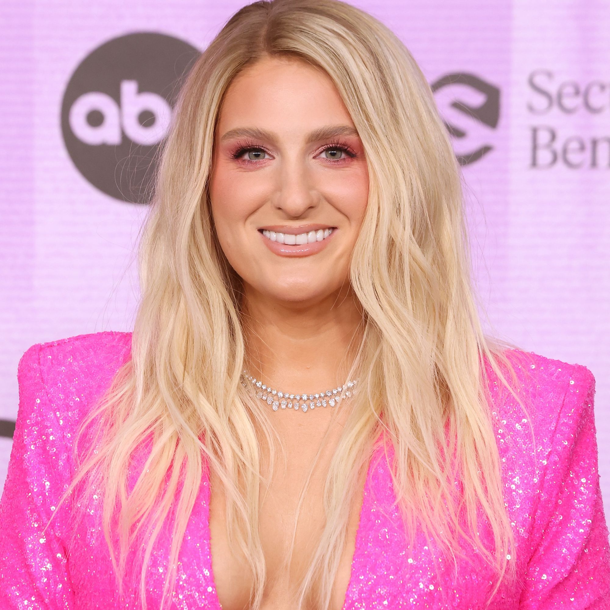 See Meghan Trainor sing new song 'Made You Look' on TODAY