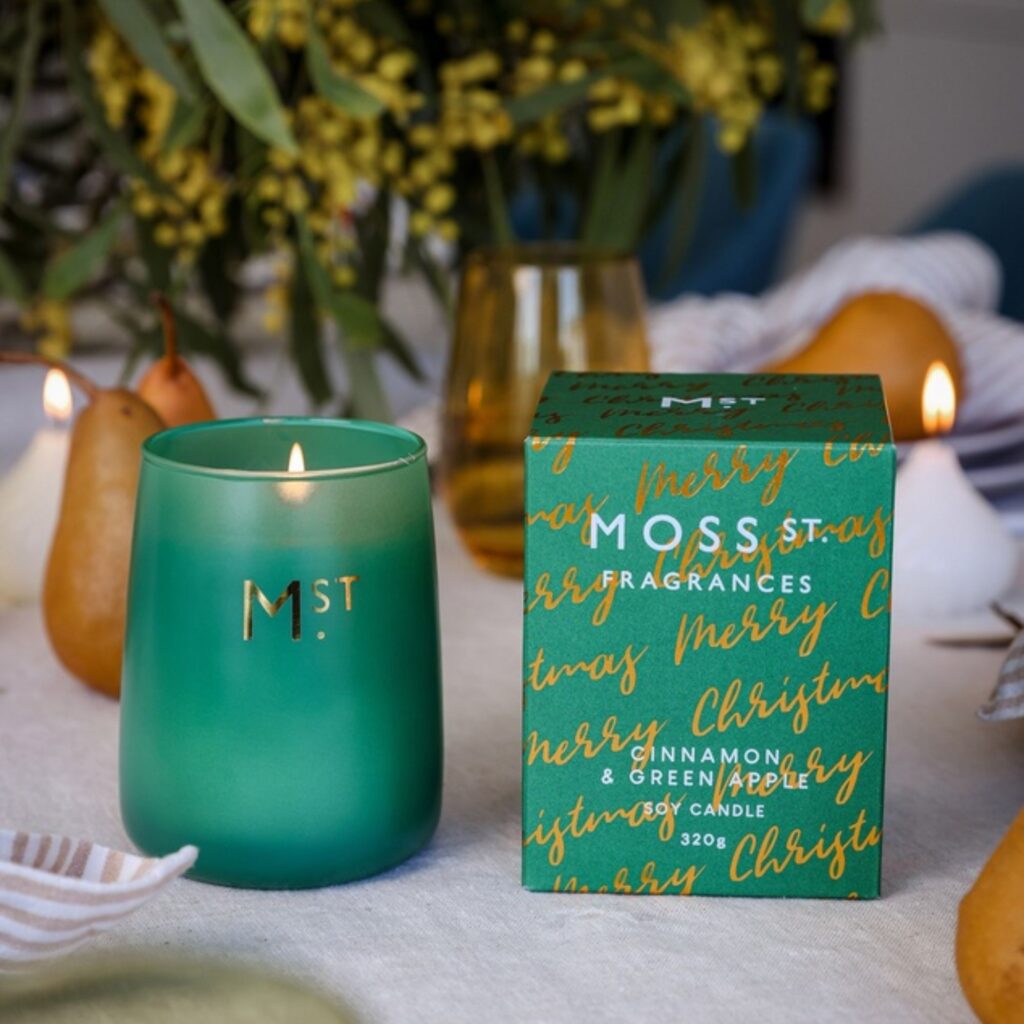 Moss St Fragrances Cinnamon & Green Apple Large Soy Candle