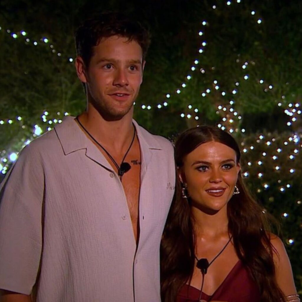 love-island-reid-chloe